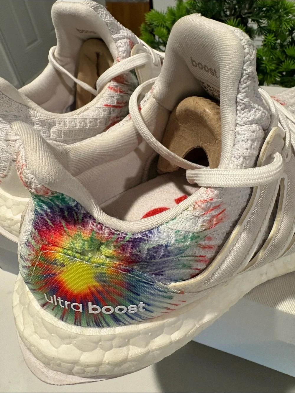 Ultra Rare Adidas Ultraboost Tokyo Limited Edition Womens size 4.5 Runners